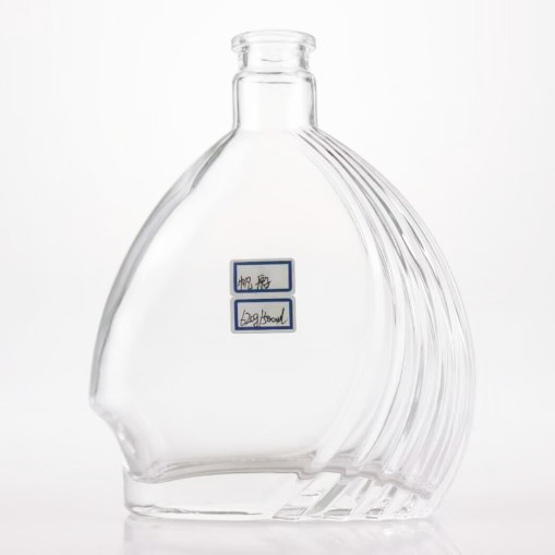 100-1000ml Kapazität angepasste Boot-Glasflasche für Alkohol OEM/ODM unterstützt