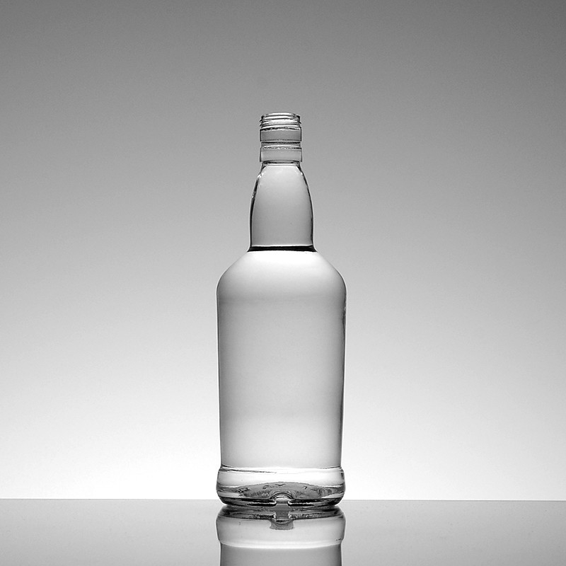 Super Flint Glasmaterial 500 ml 700 ml 750 ml leere Rum-Flasche für Getränke
